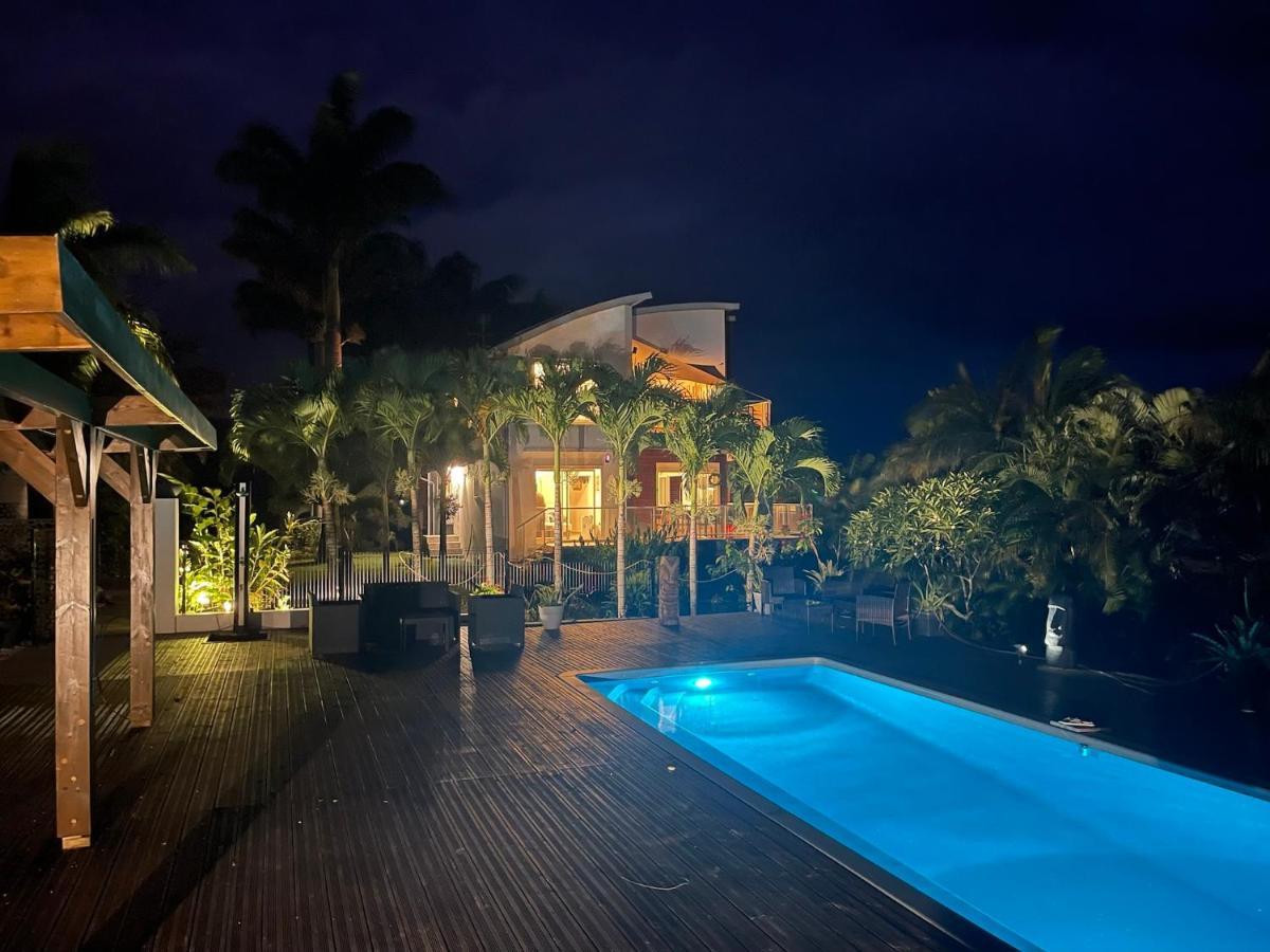 Grande Villa Au Calme - Vue Exceptionnelle - Climatisation - Piscine Sel Chauffee - Jardin Tropical Vincendo Exterior photo